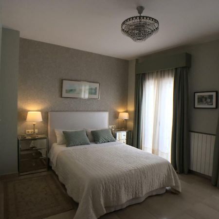 Guest House Europa 12 Sevilla Kültér fotó